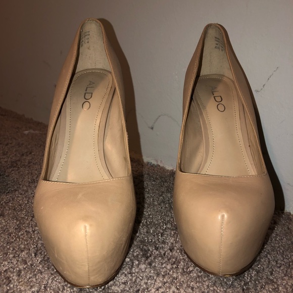 Nude aldo heels - Picture 6 of 12